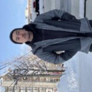 Profile photo of Kevin Varias